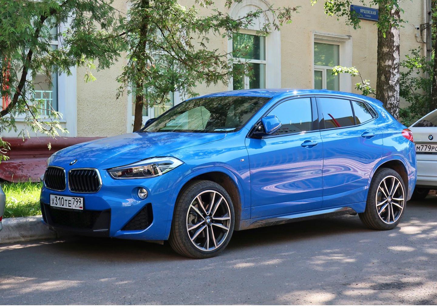 Автомобиль госномер Х310ТЕ799