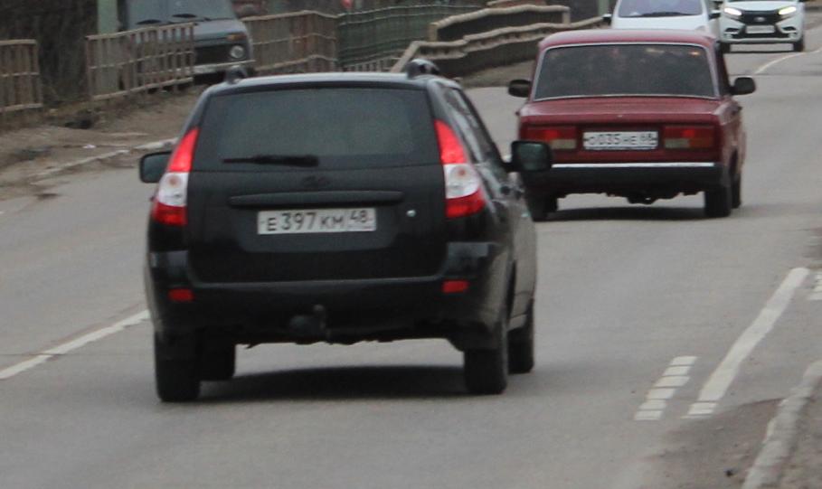 Автомобиль госномер Е397КМ48