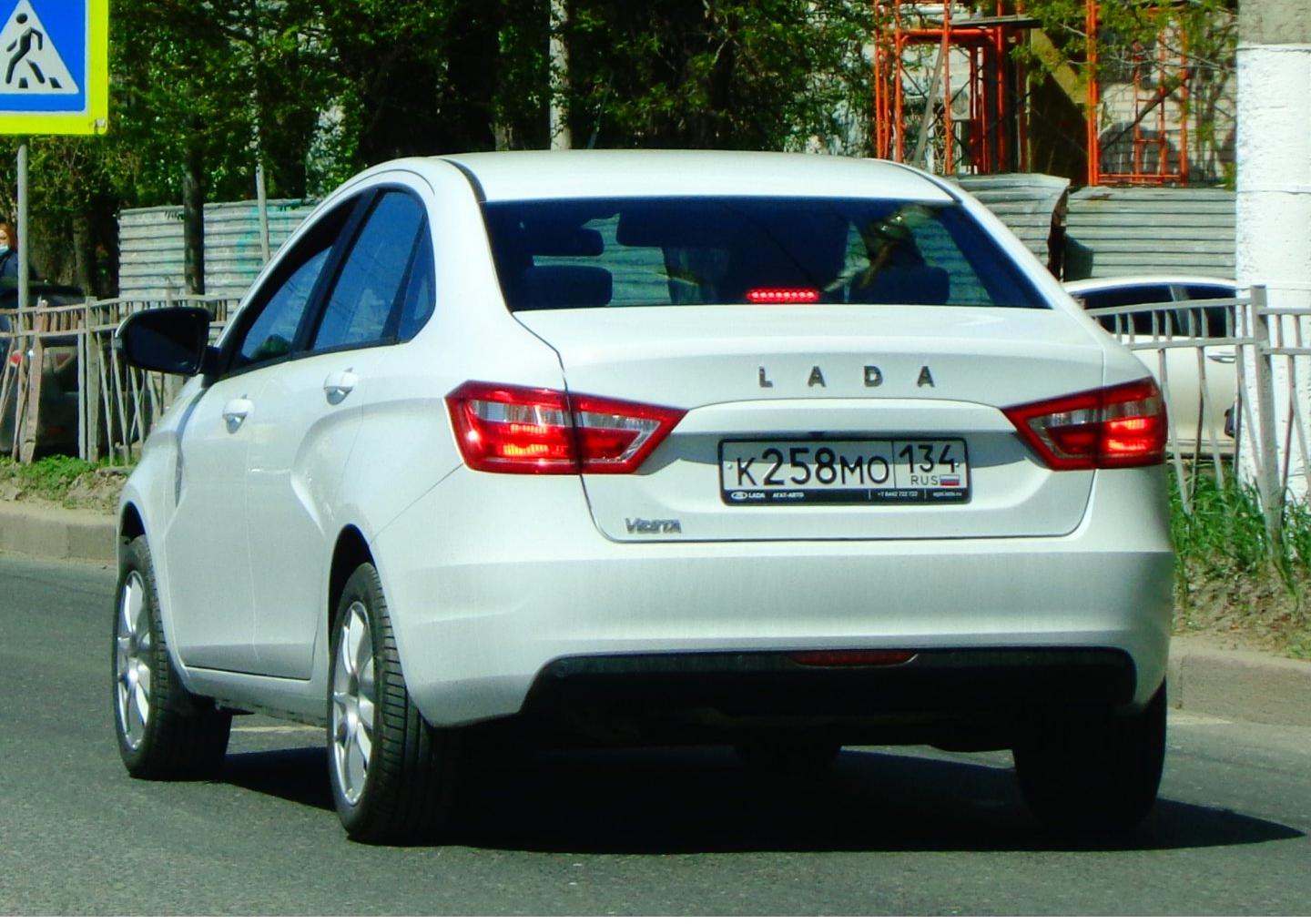 Автомобиль госномер К258МО134