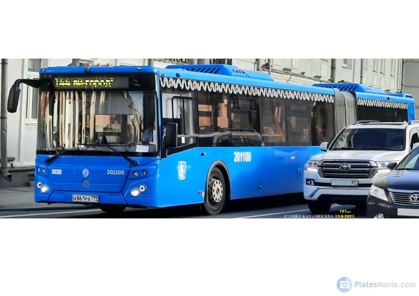 Автомобиль госномер Х861РВ799