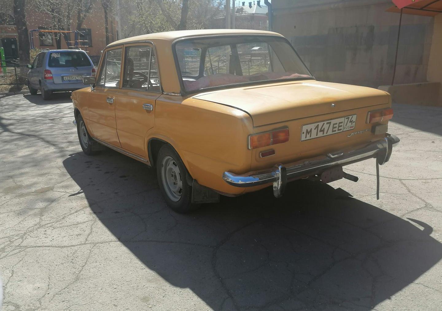 Автомобиль госномер М147ЕЕ74