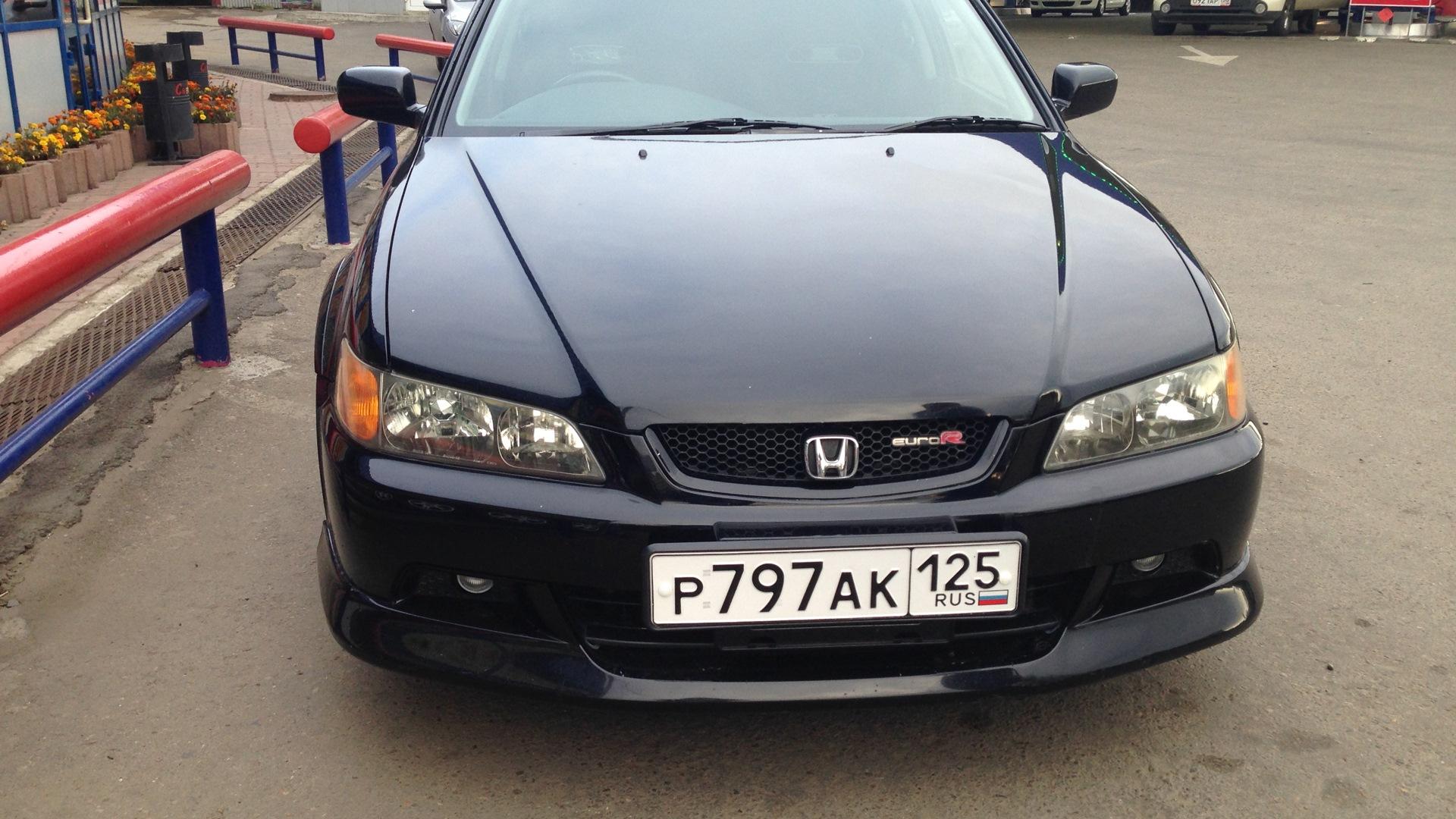 Автомобиль госномер Р797АК125