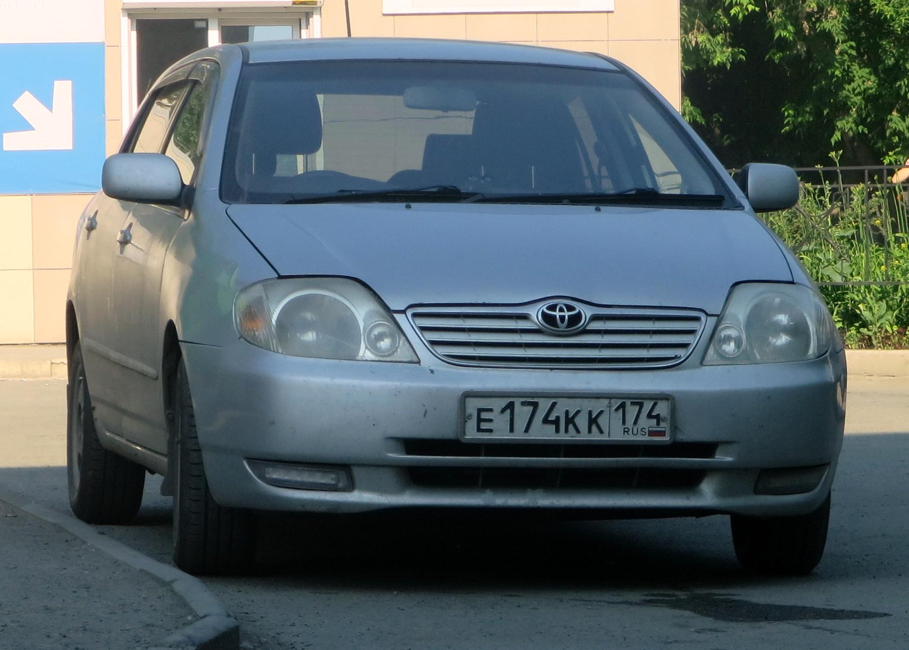 Автомобиль госномер Е174КК174