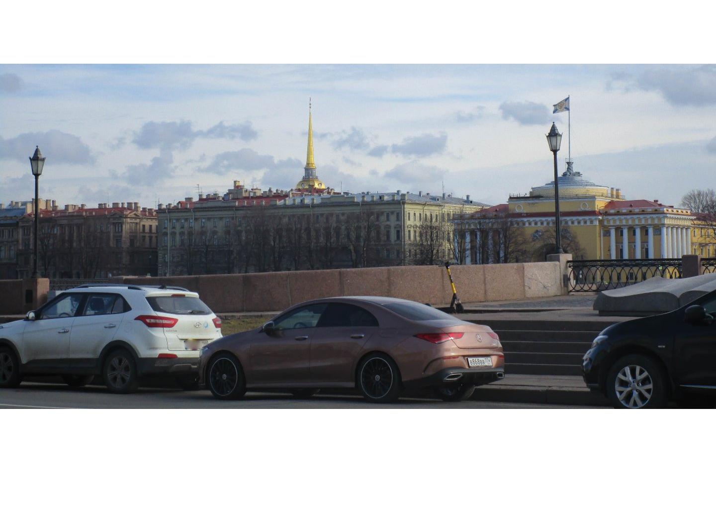 Автомобиль госномер В868ВВ774