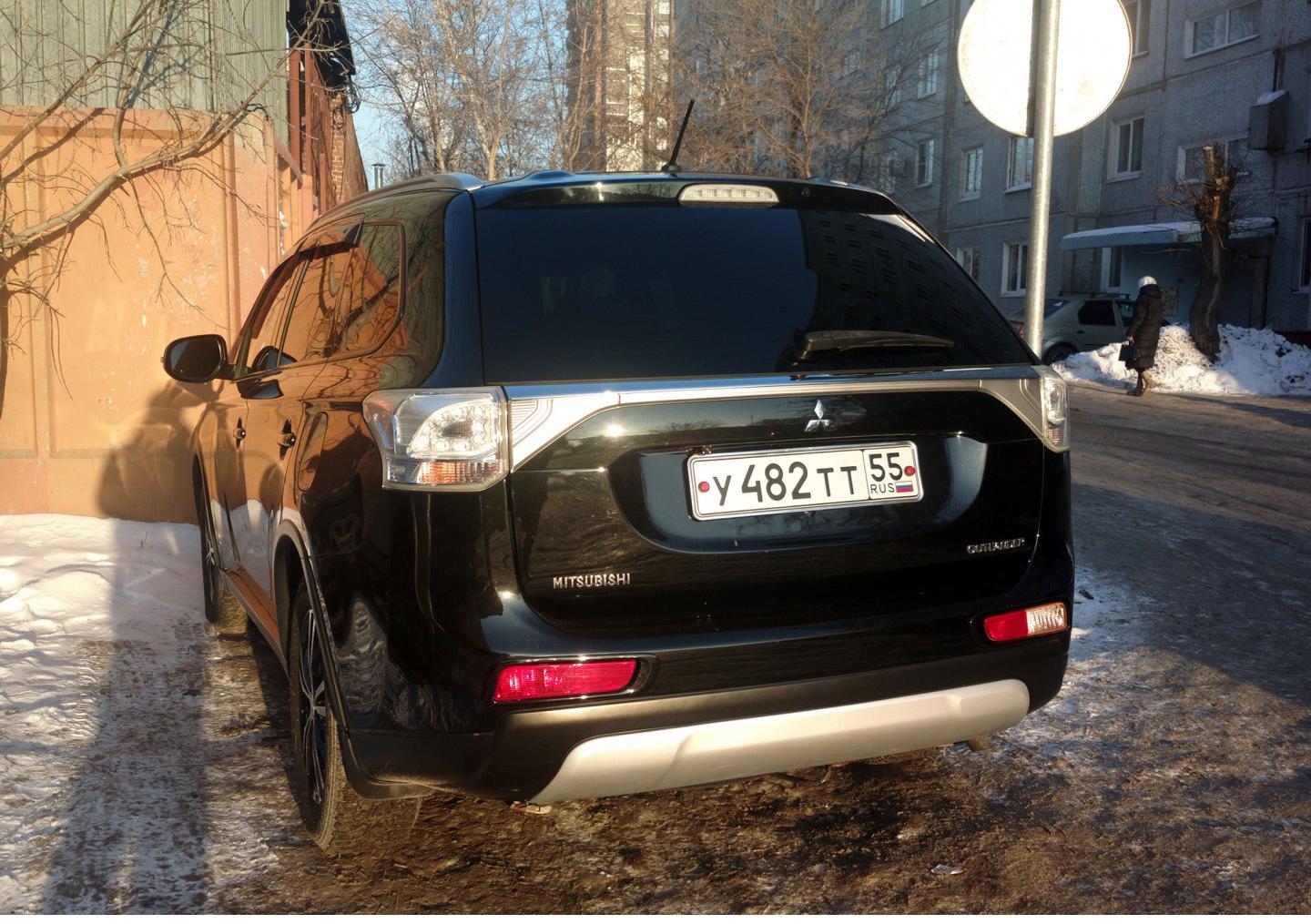 Автомобиль госномер У482ТТ55