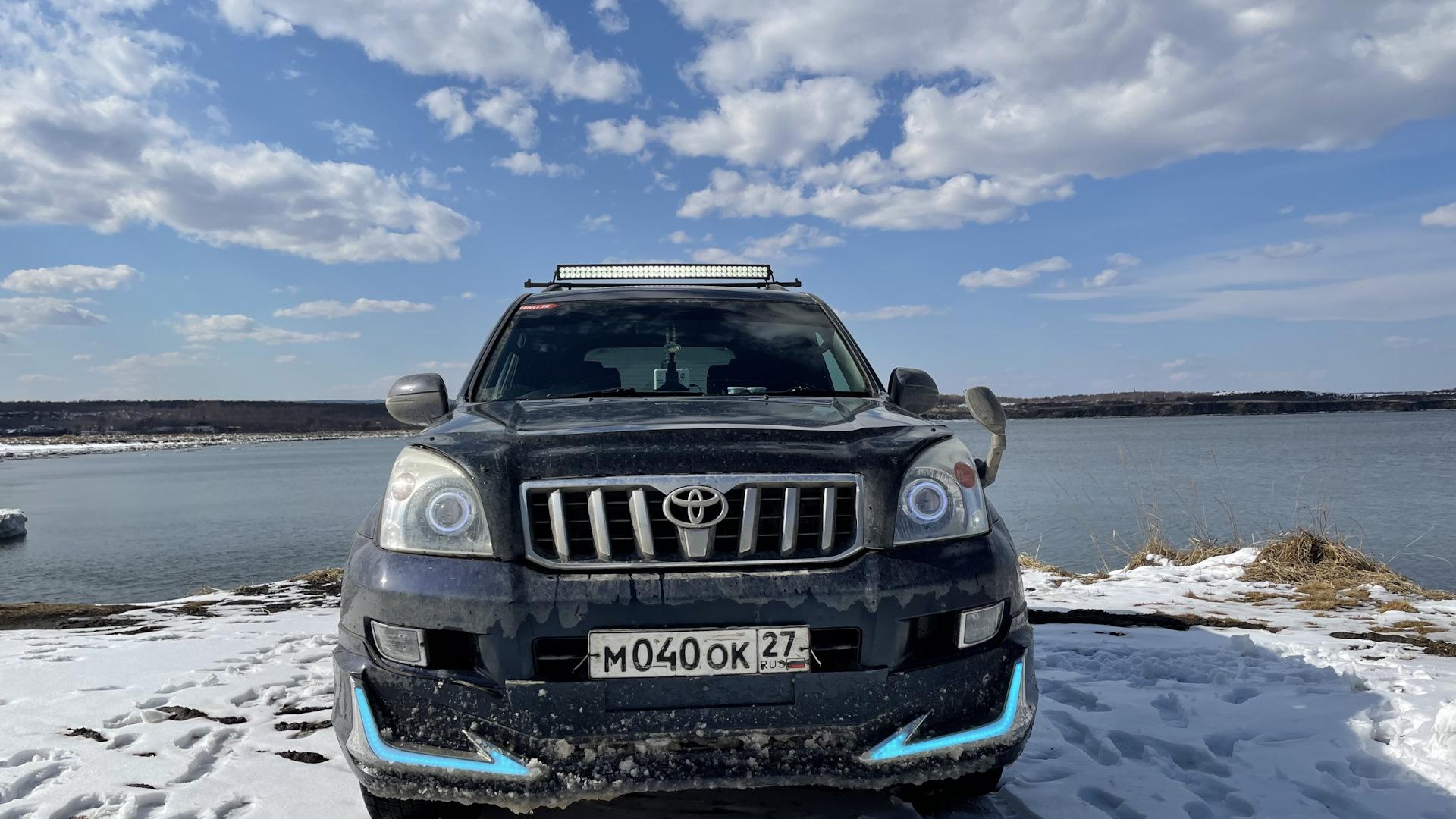 Автомобиль госномер М040ОК27