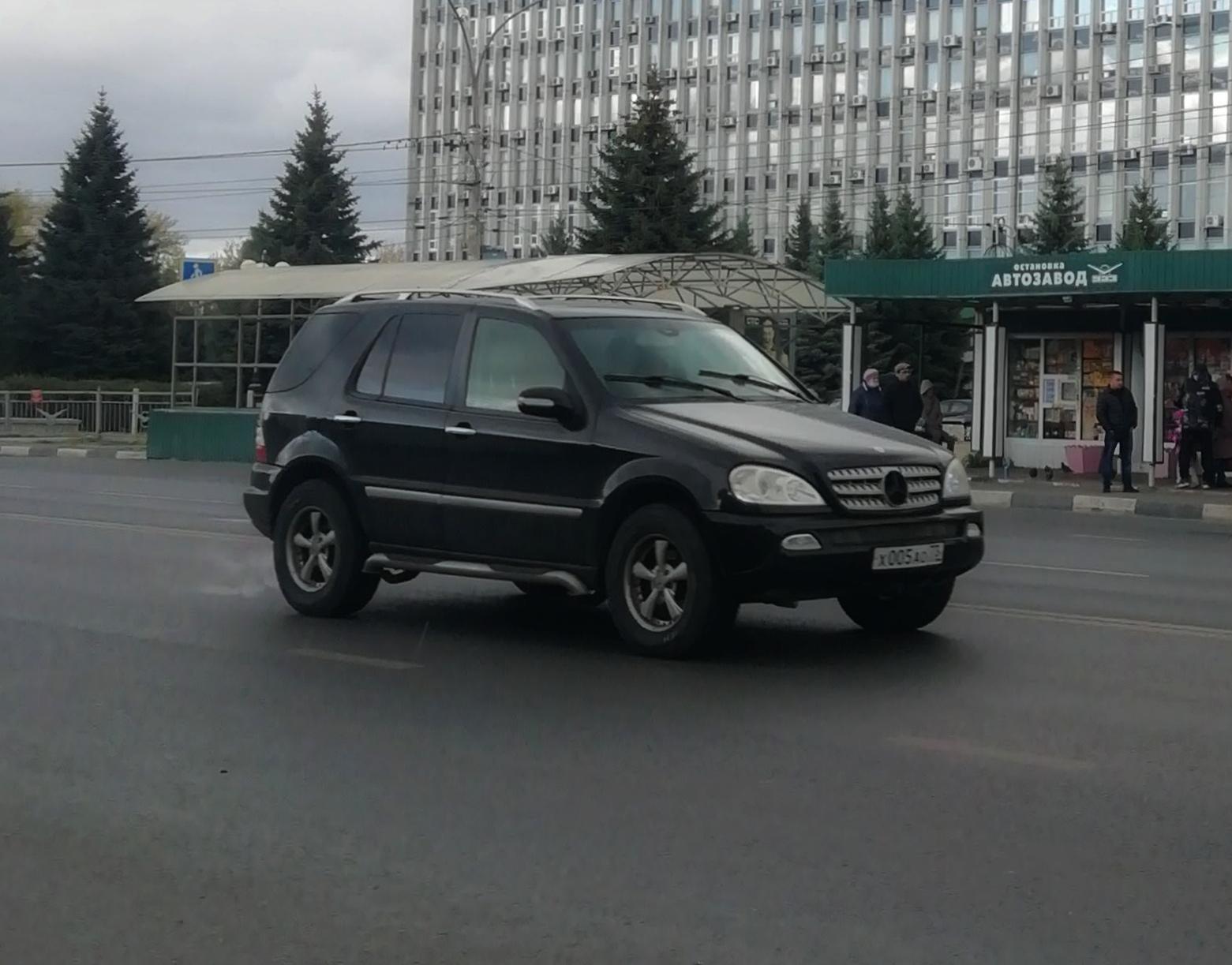 Автомобиль госномер Х005АО73