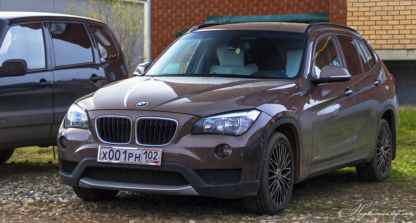 Автомобиль госномер Х001РН102