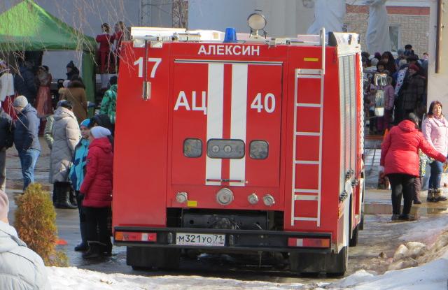 Автомобиль госномер М321УО71