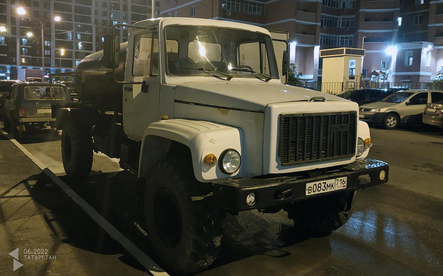 Автомобиль госномер В083МК716