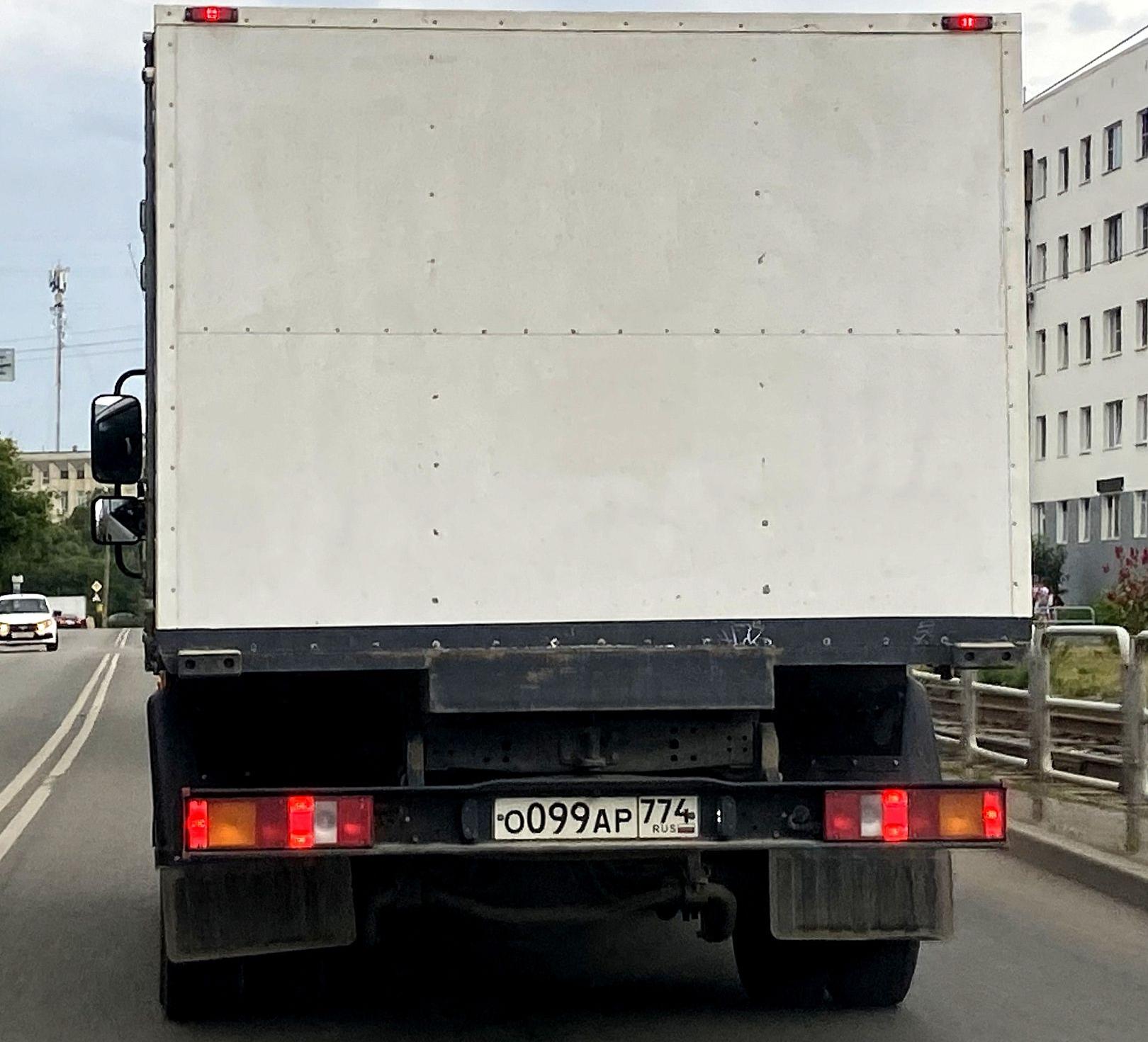 Автомобиль госномер О099АР774