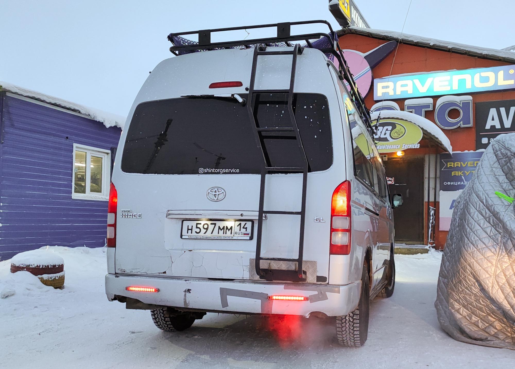 Автомобиль госномер Н597ММ14