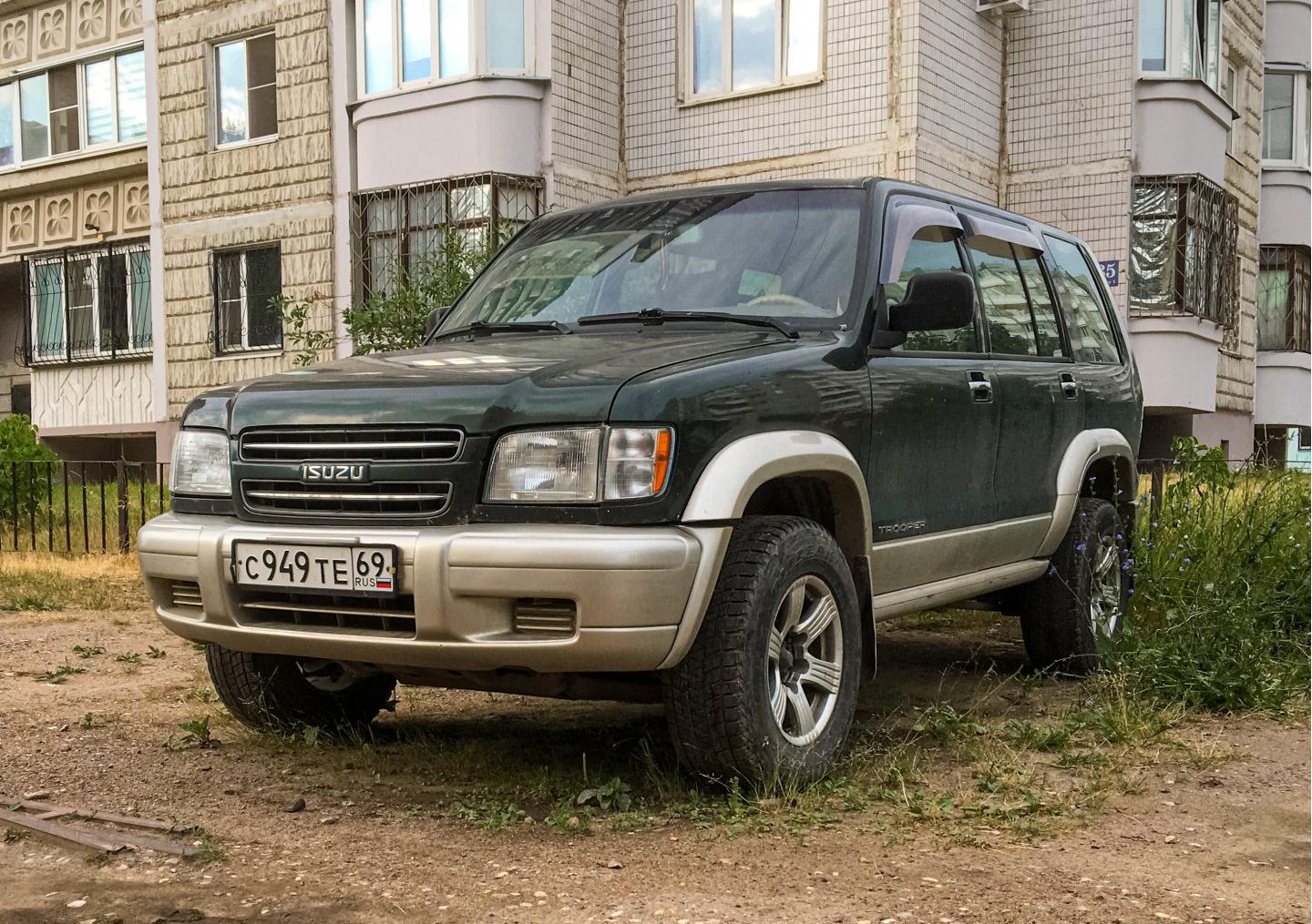 Автомобиль госномер С949ТЕ69