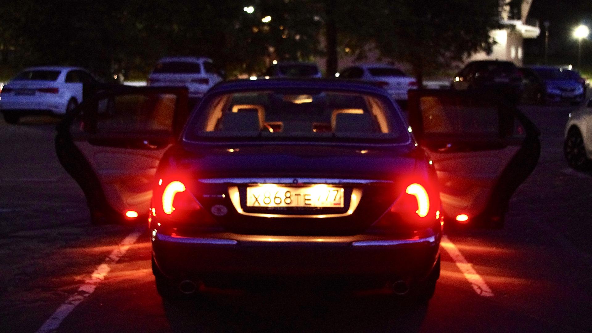 Автомобиль госномер Х868ТЕ777