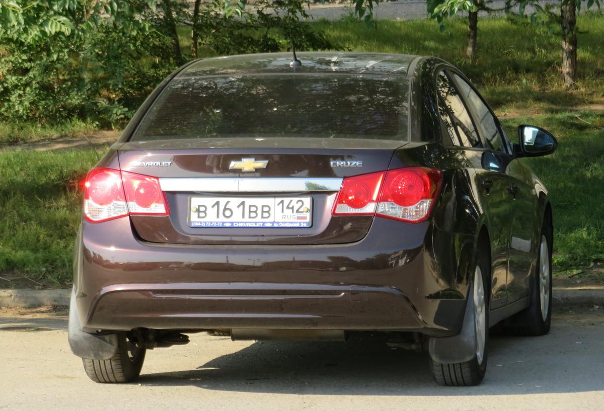 Автомобиль госномер В161ВВ142