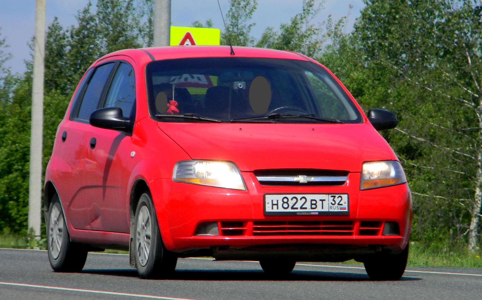 Автомобиль госномер Н822ВТ32