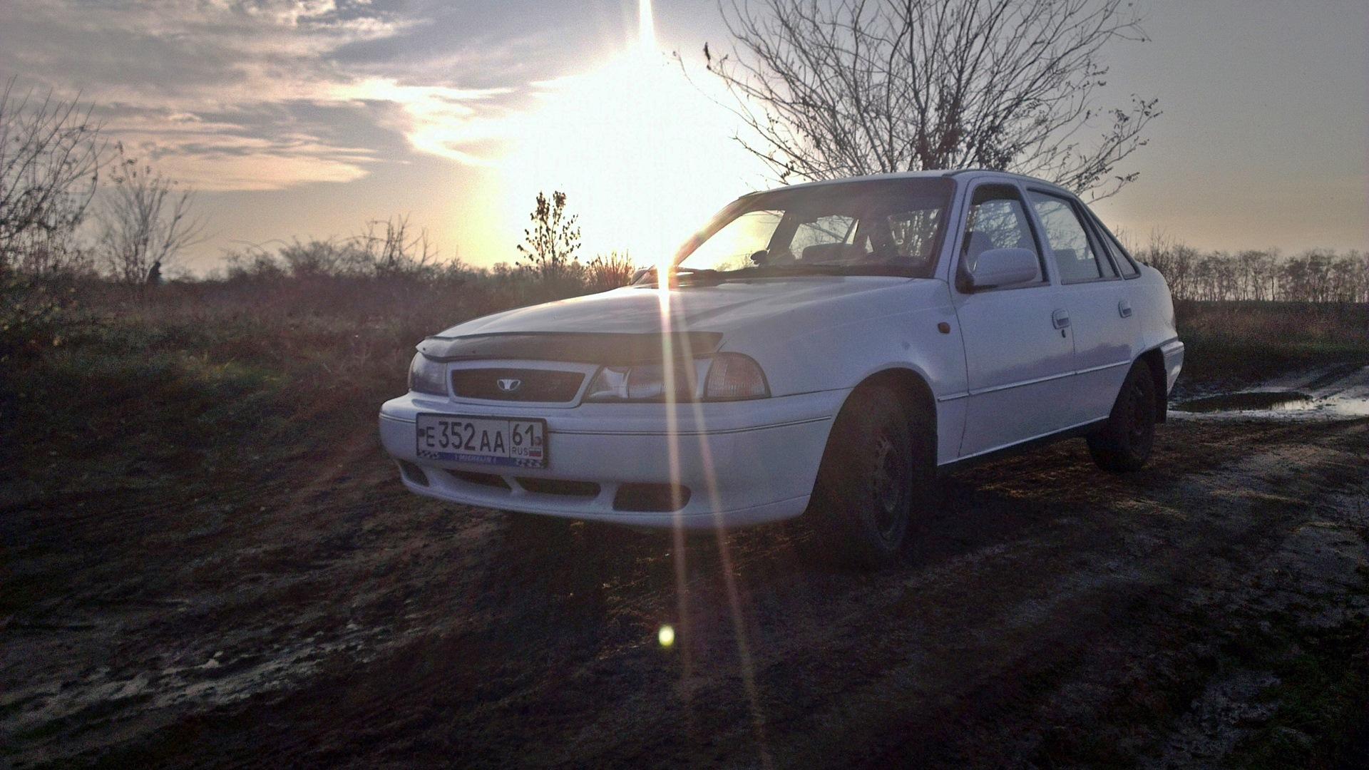 Автомобиль госномер Е352АА61