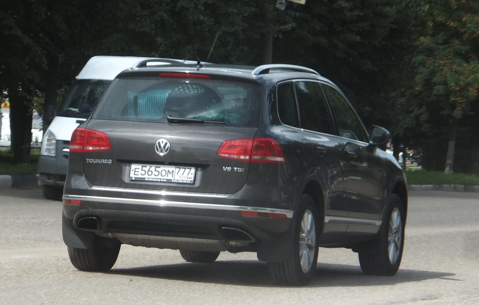Автомобиль госномер Е565ОМ777