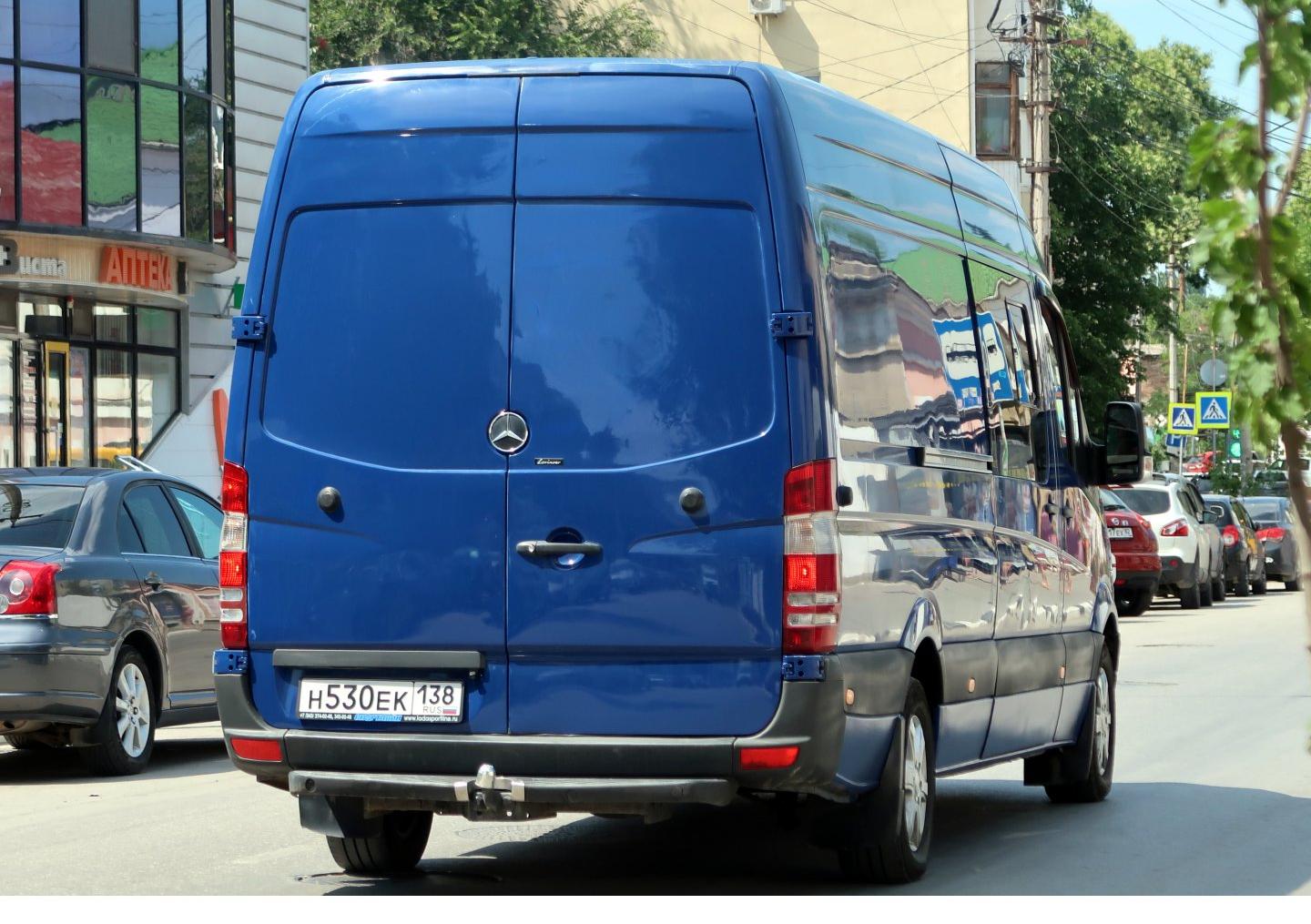 Автомобиль госномер Н530ЕК138