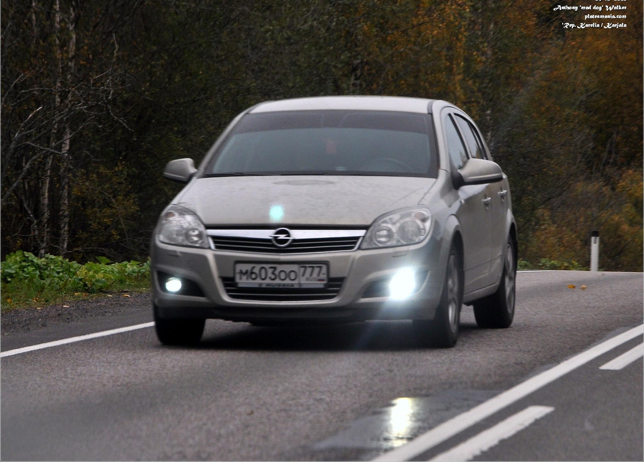 Автомобиль госномер М603ОО777