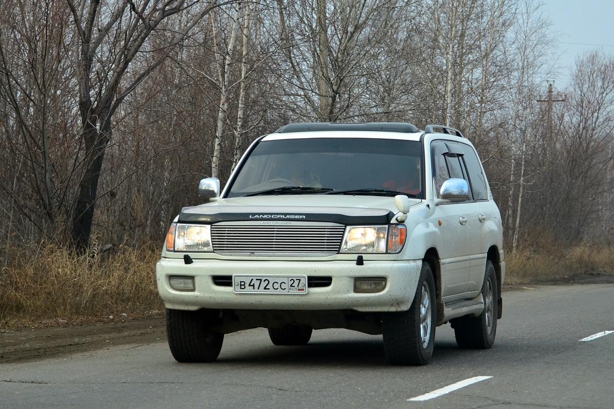 Автомобиль госномер В472СС27