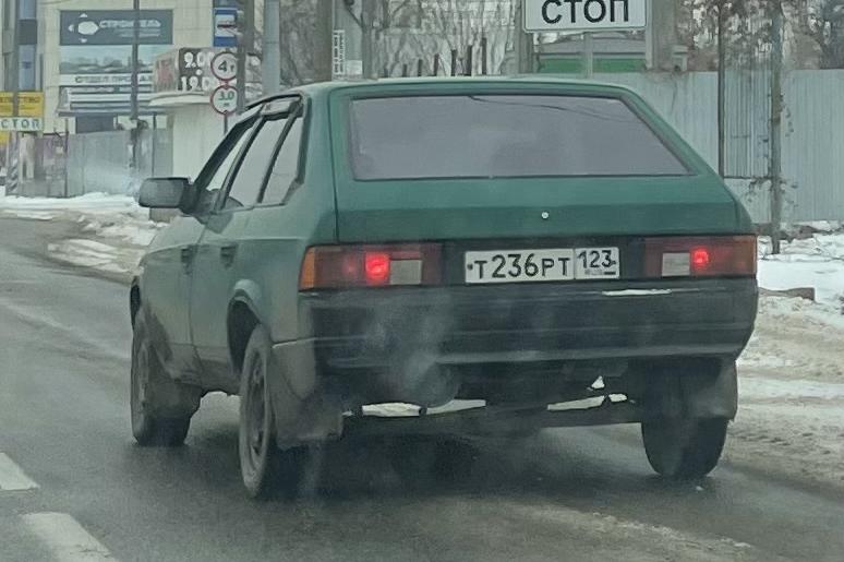 Автомобиль госномер Т236РТ123