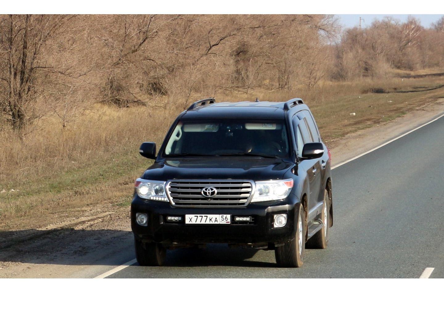 Автомобиль госномер Х777КА56