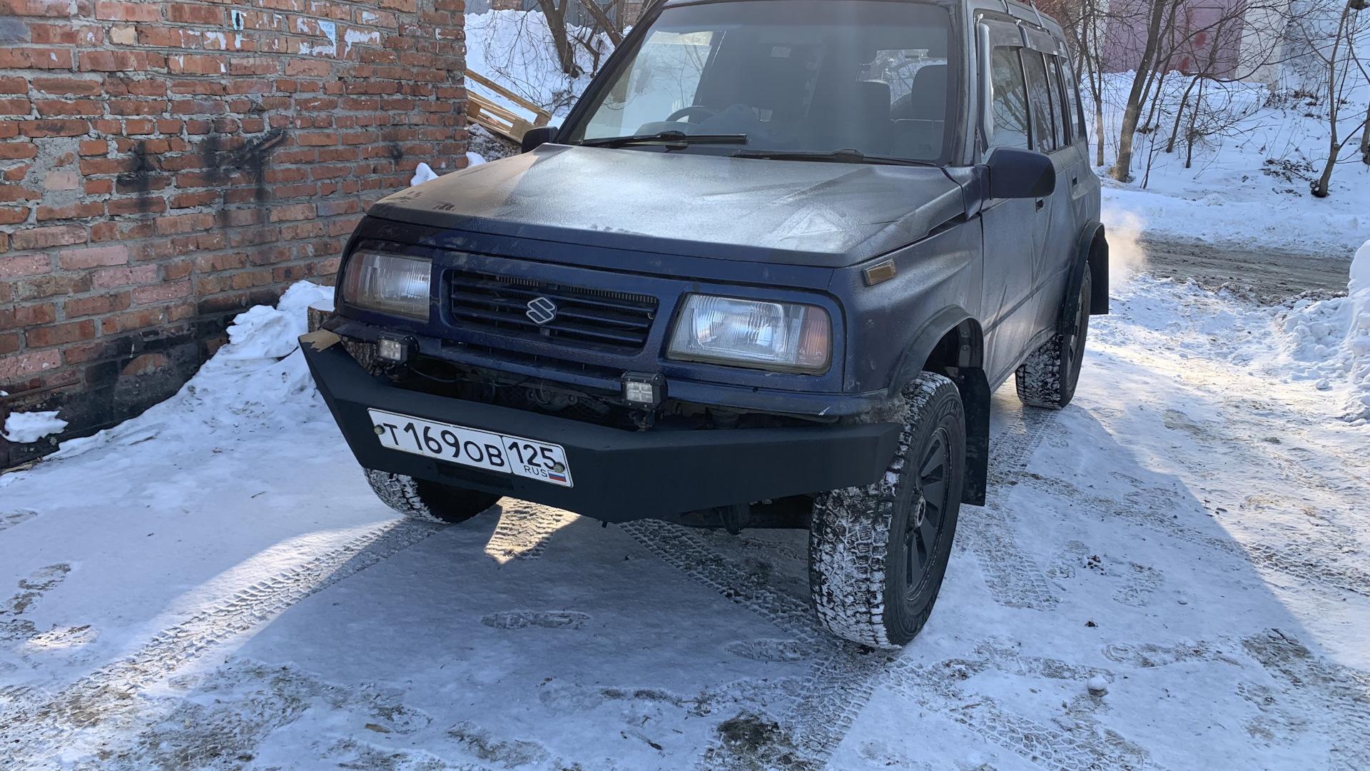 Автомобиль госномер Т169ОВ125
