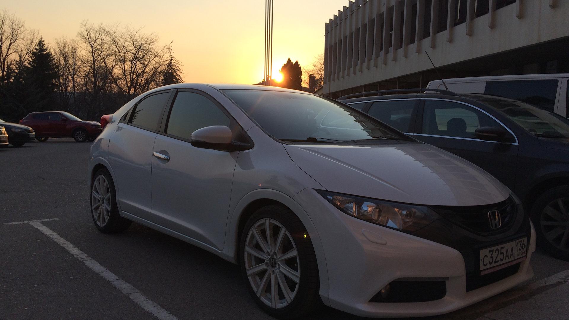 Автомобиль госномер С325АА136