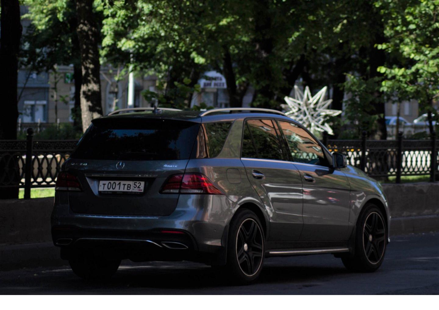 Автомобиль госномер Т001ТВ52
