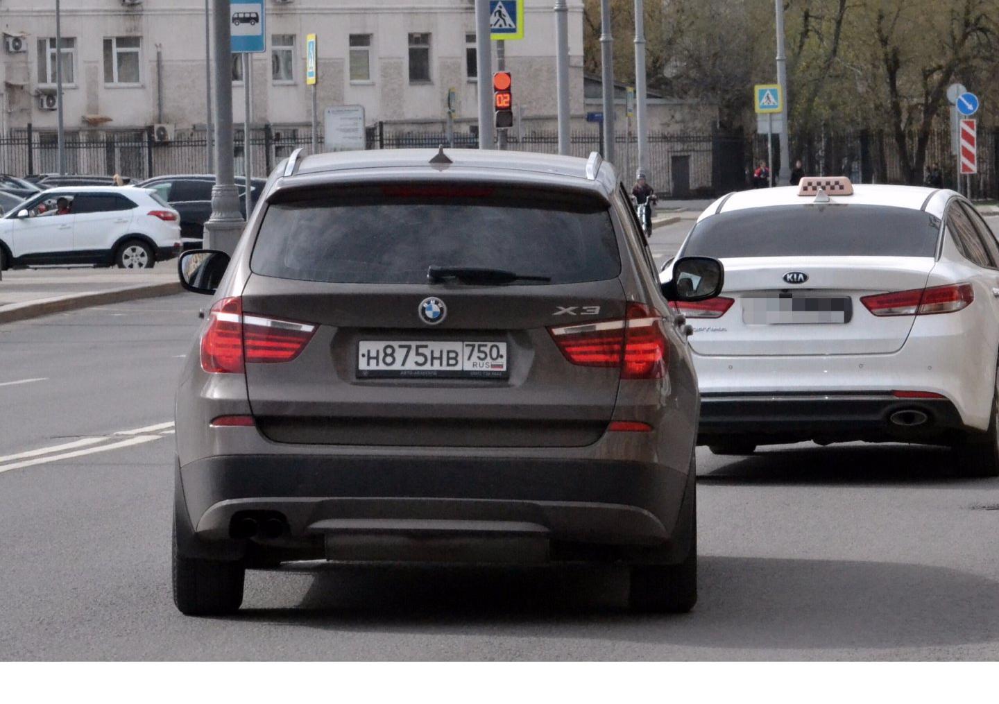 Автомобиль госномер Н875НВ750