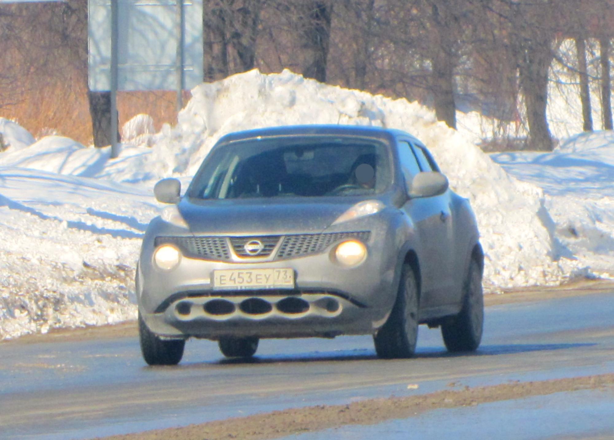 Автомобиль госномер Е453ЕУ73