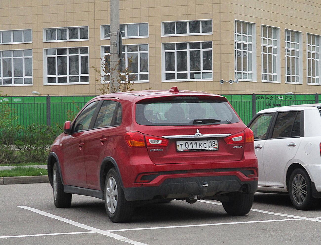Автомобиль госномер Т011КС18
