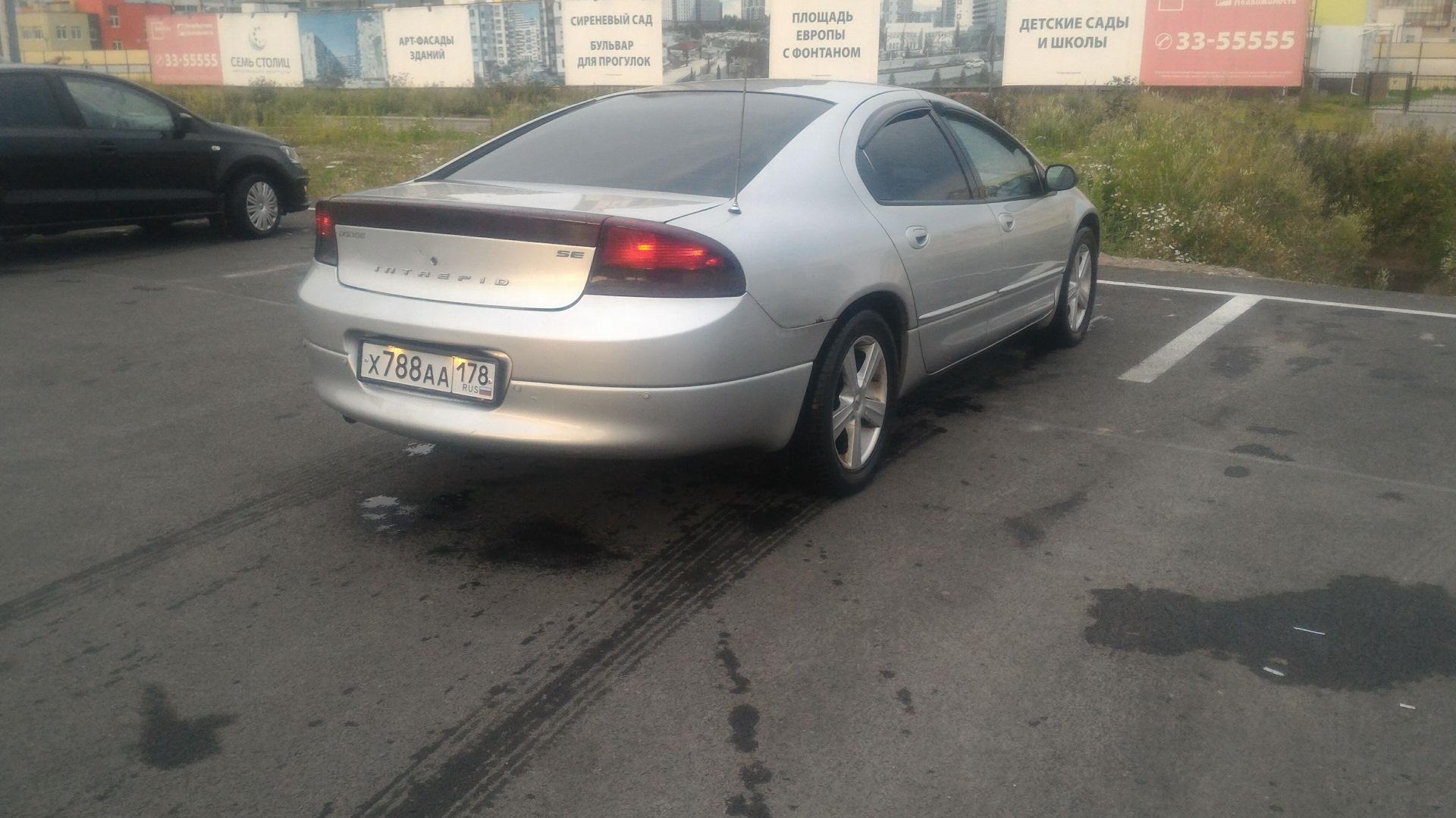 Автомобиль госномер Х788АА178