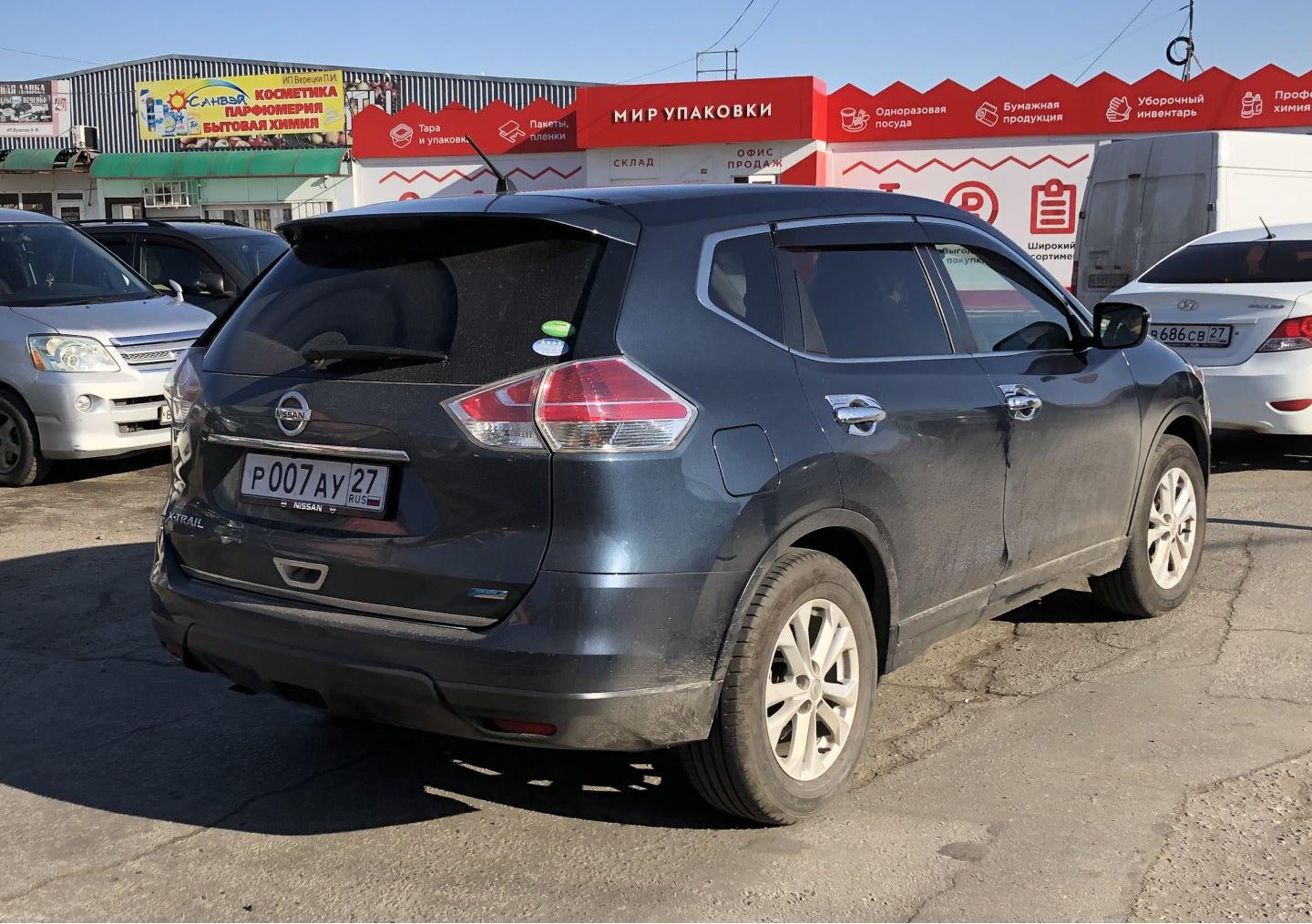 Автомобиль госномер Р007АУ27