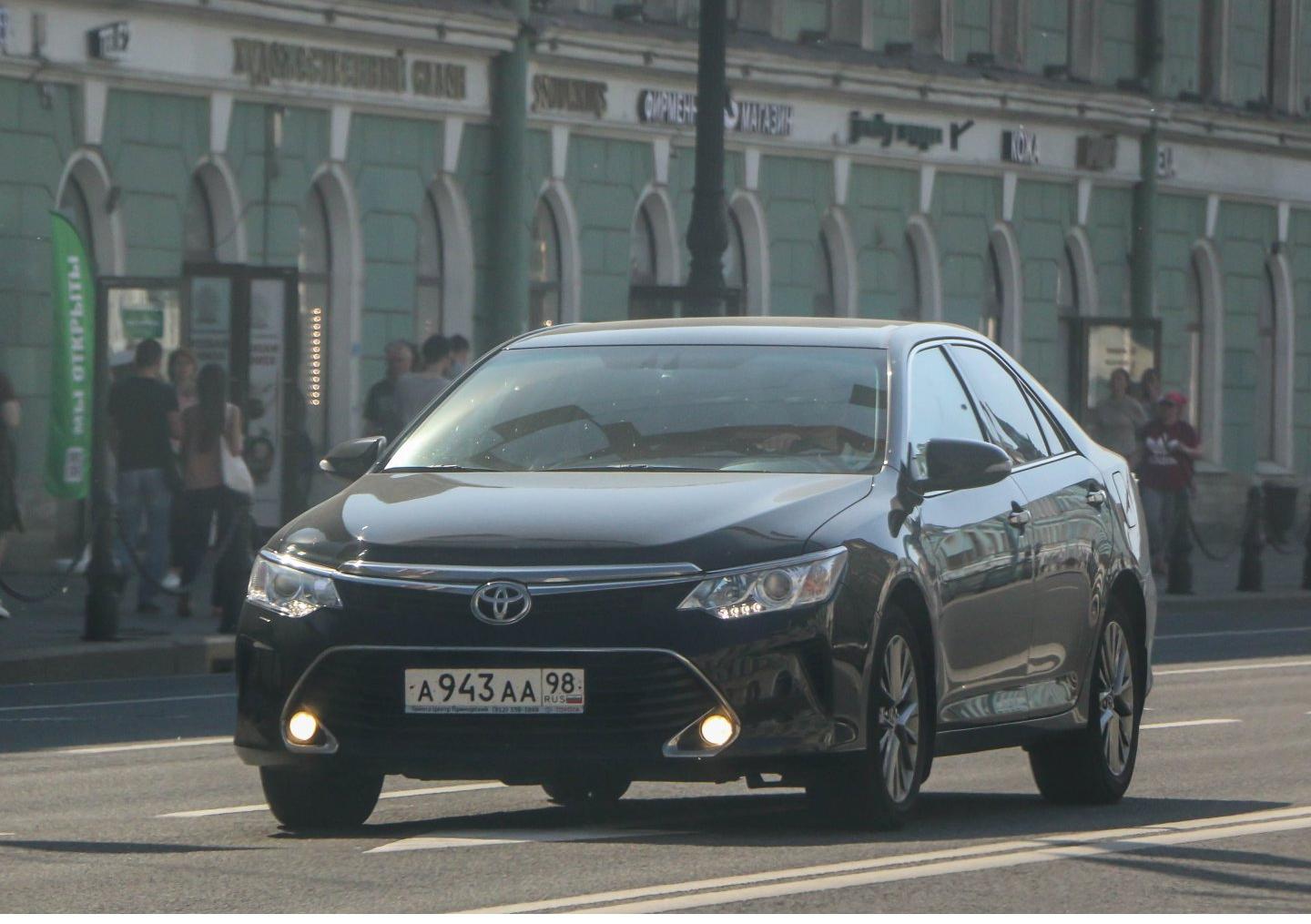 Автомобиль госномер А943АА98