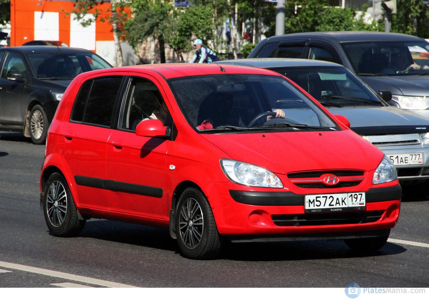 Автомобиль госномер М572АК197