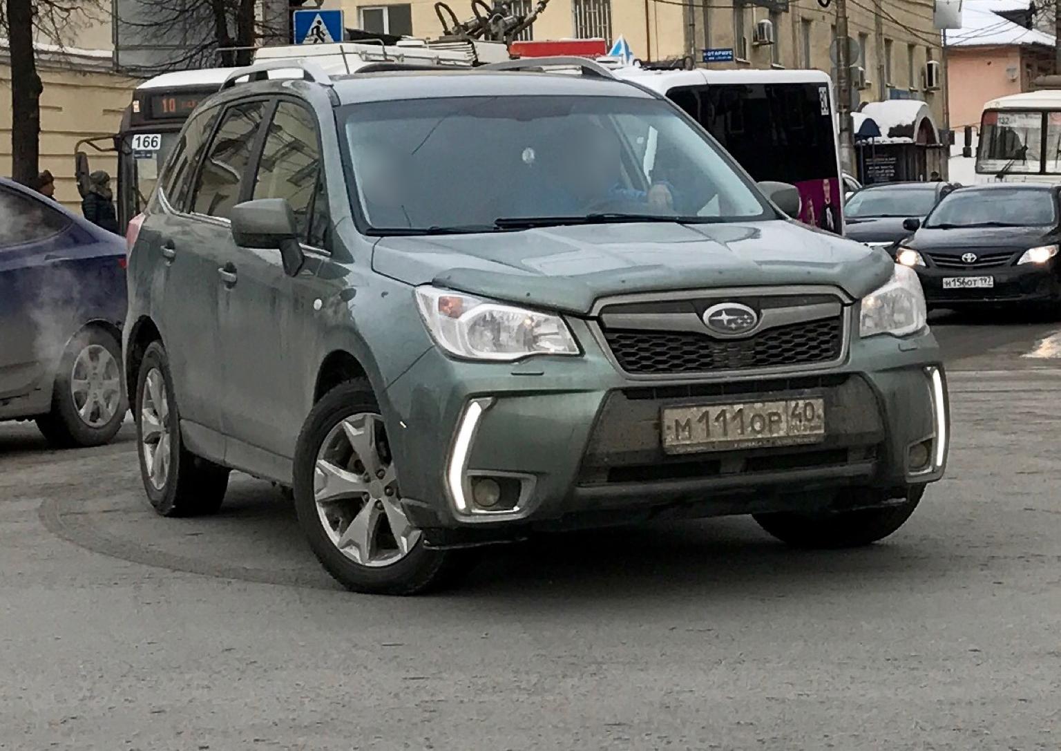 Автомобиль госномер М111ОР40