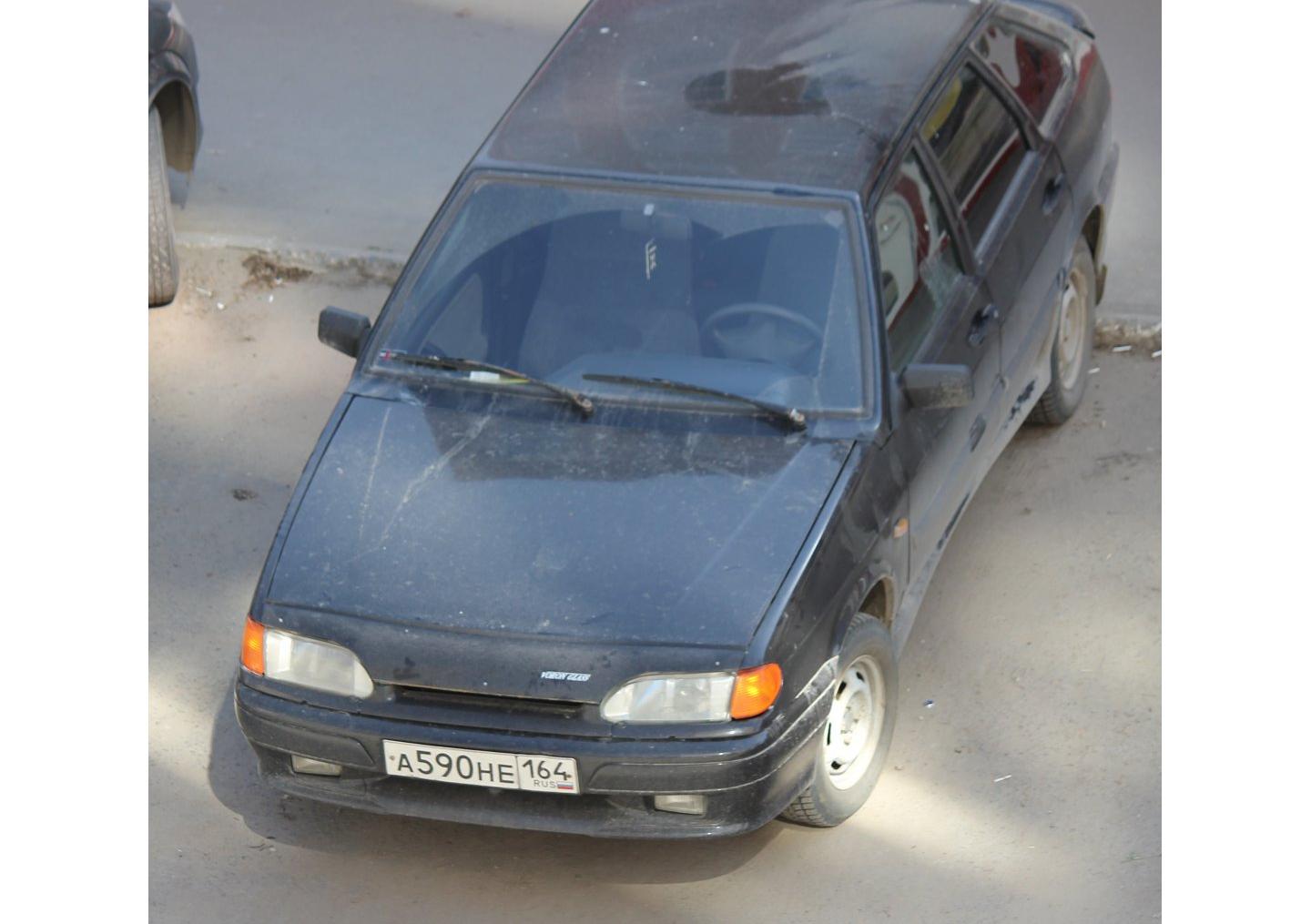 Автомобиль госномер А590НЕ164