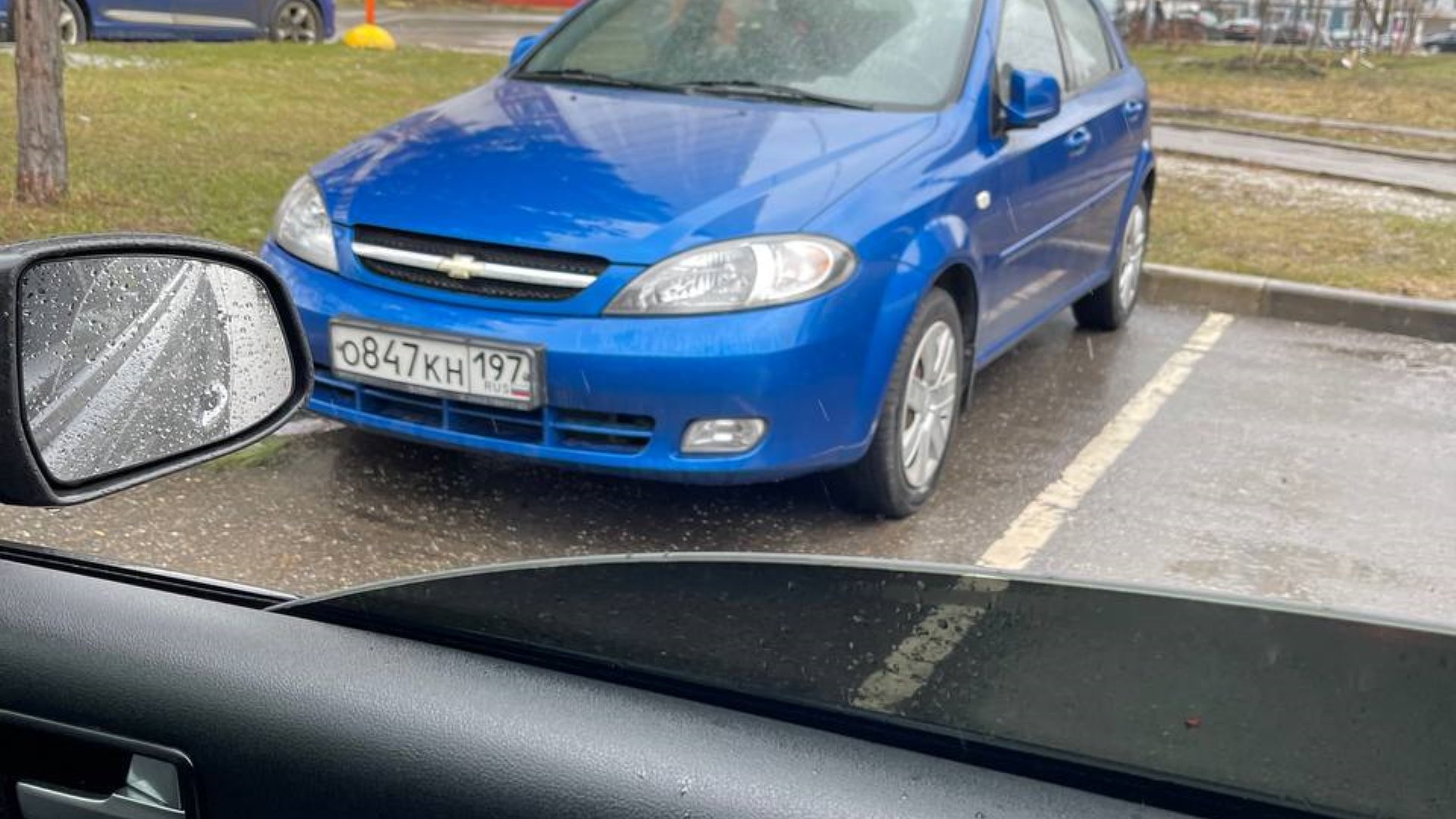 Автомобиль госномер О847КН197