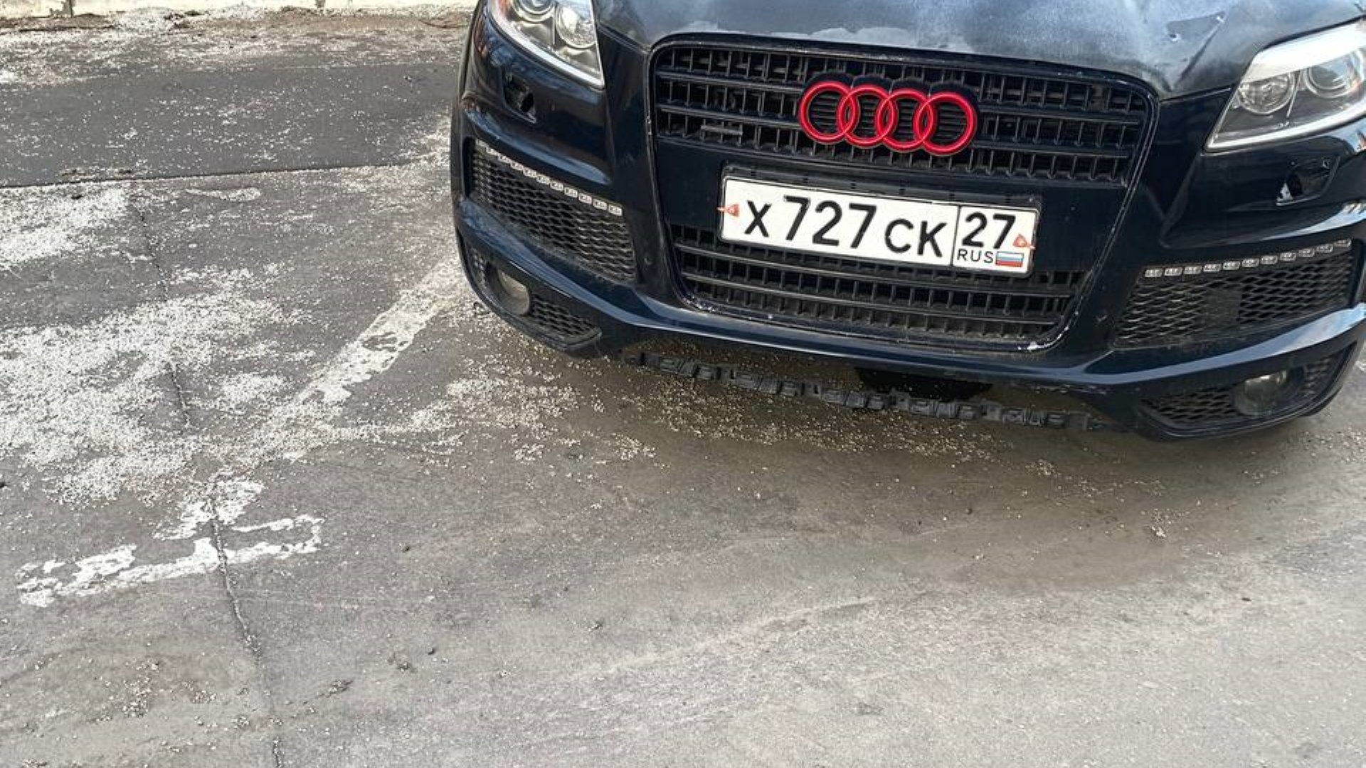 Автомобиль госномер Х727СК27