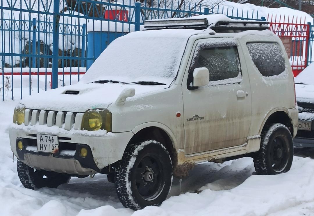 Автомобиль госномер А746НУ01