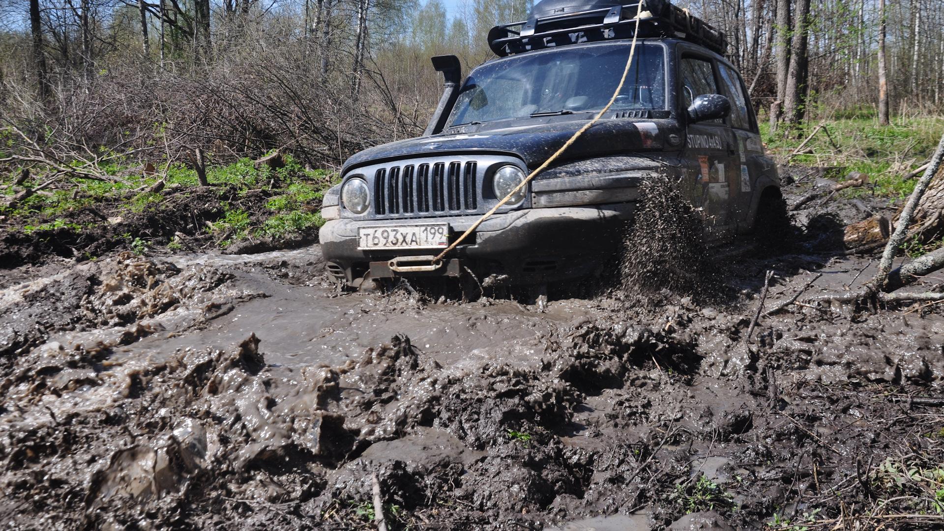 Автомобиль госномер Т693ХА199