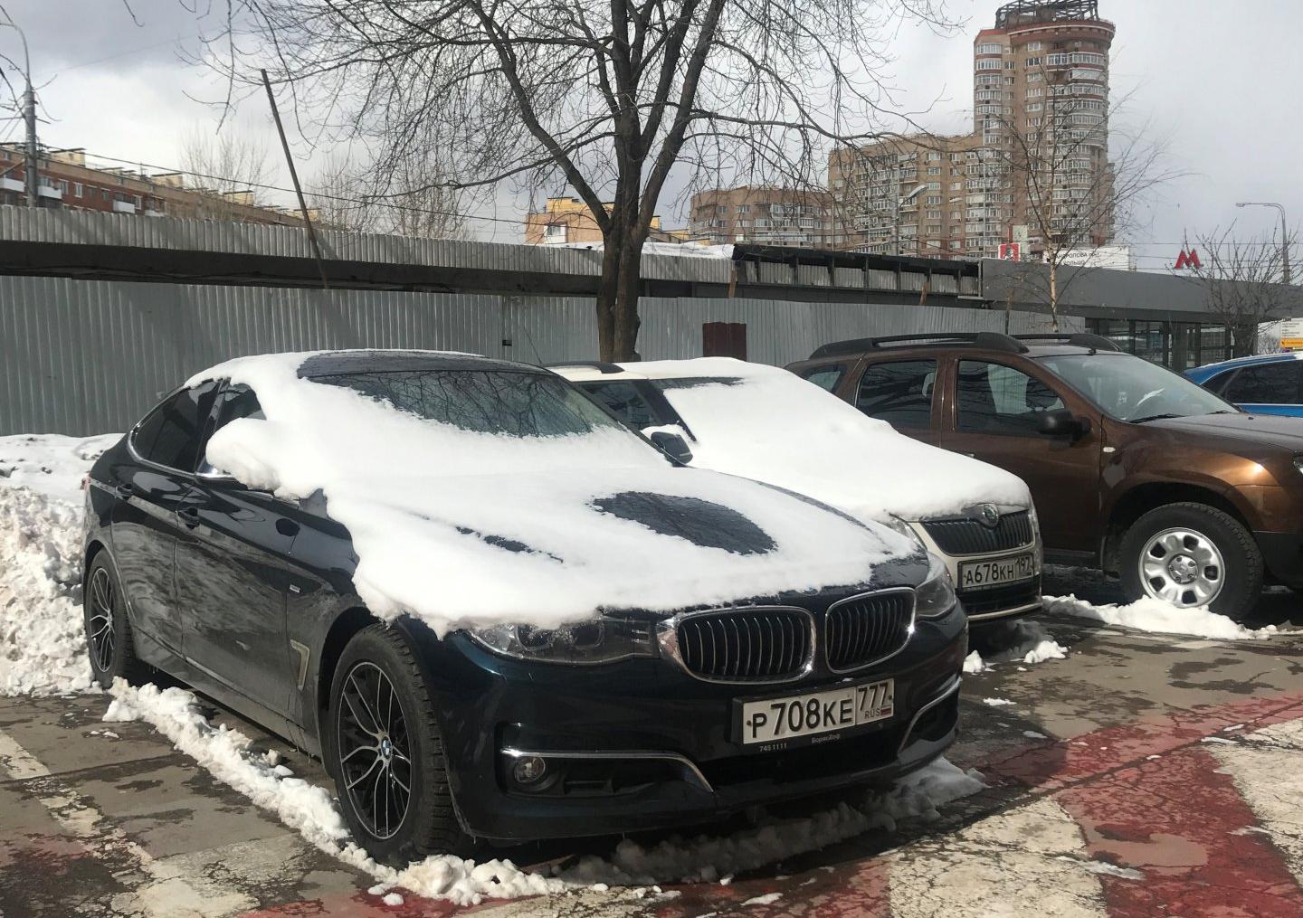 Автомобиль госномер Р708КЕ777
