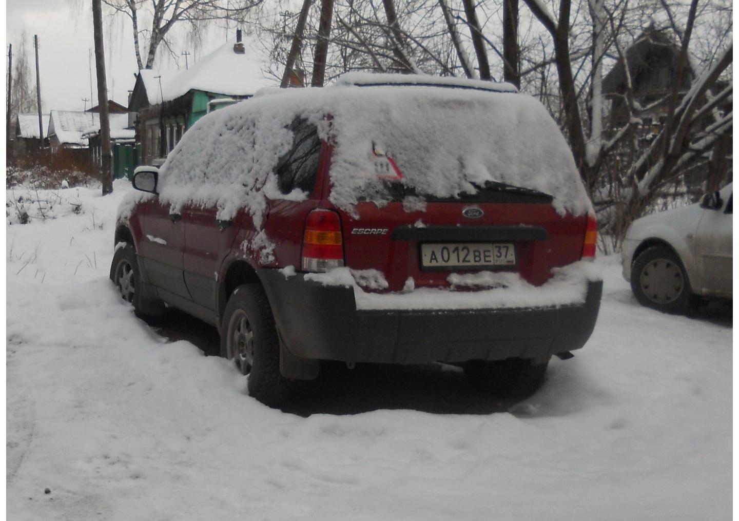 Автомобиль госномер А012ВЕ37