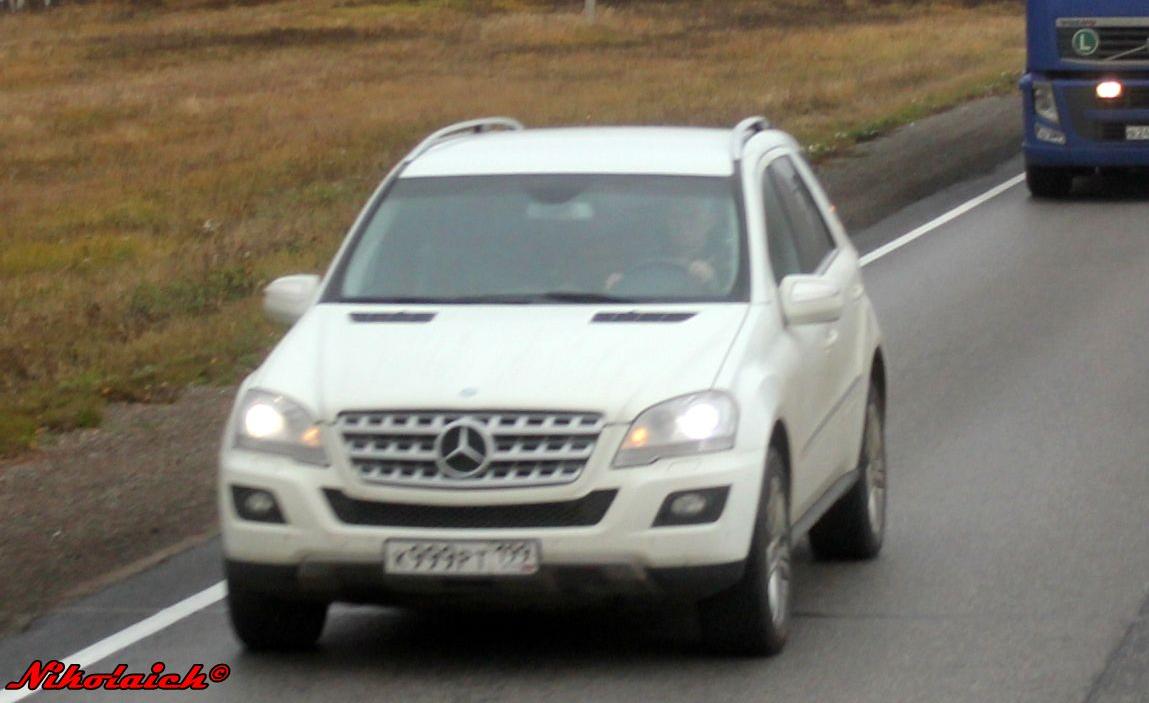 Автомобиль госномер К999РТ199