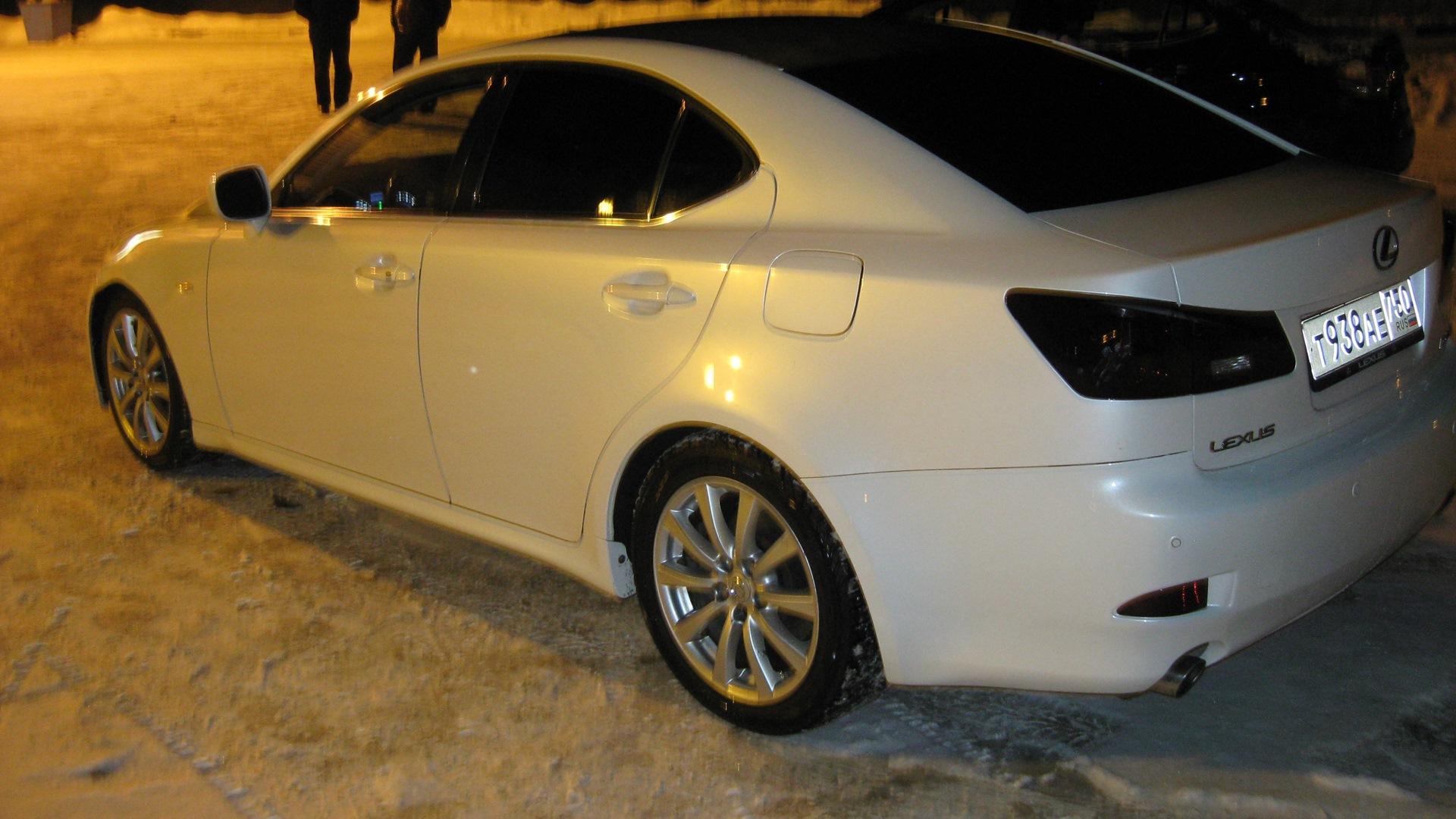 Автомобиль госномер Т938АВ70