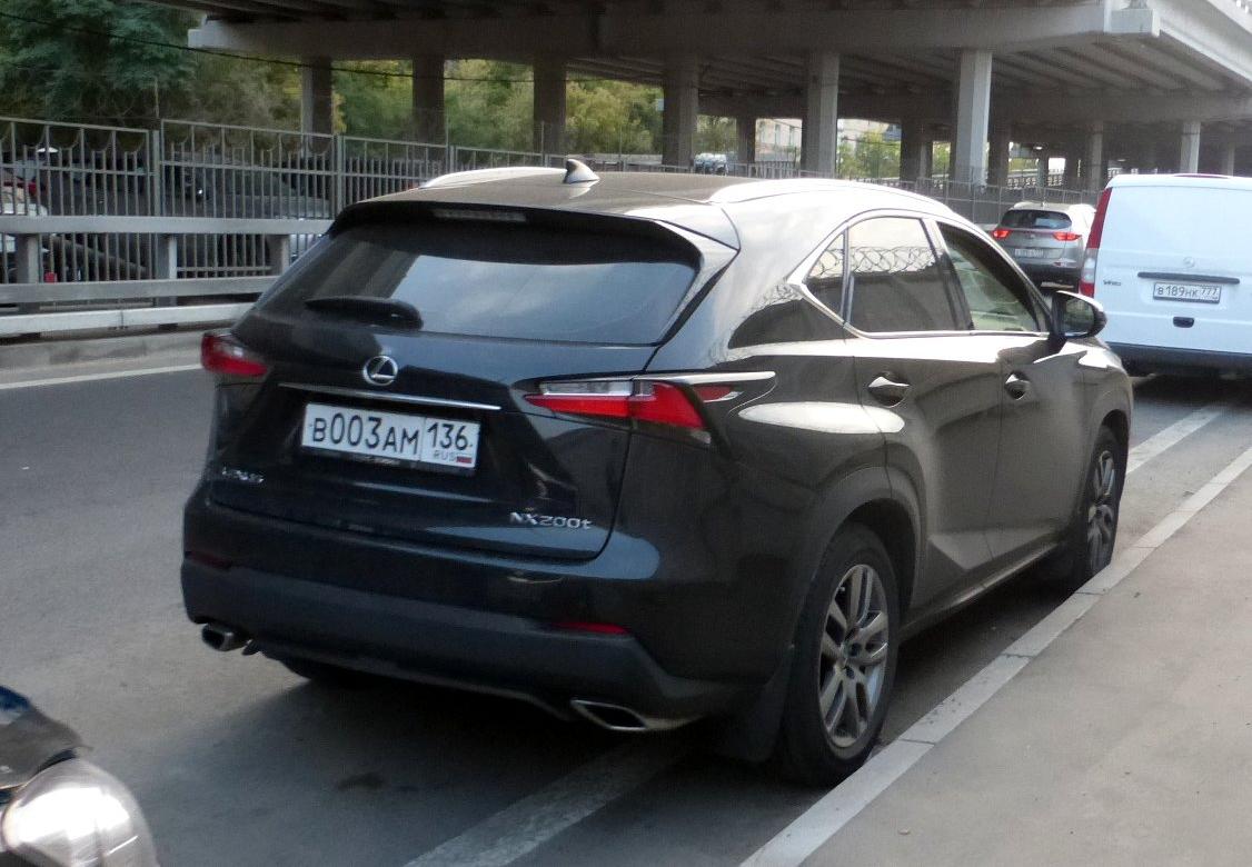 Автомобиль госномер В003АМ136
