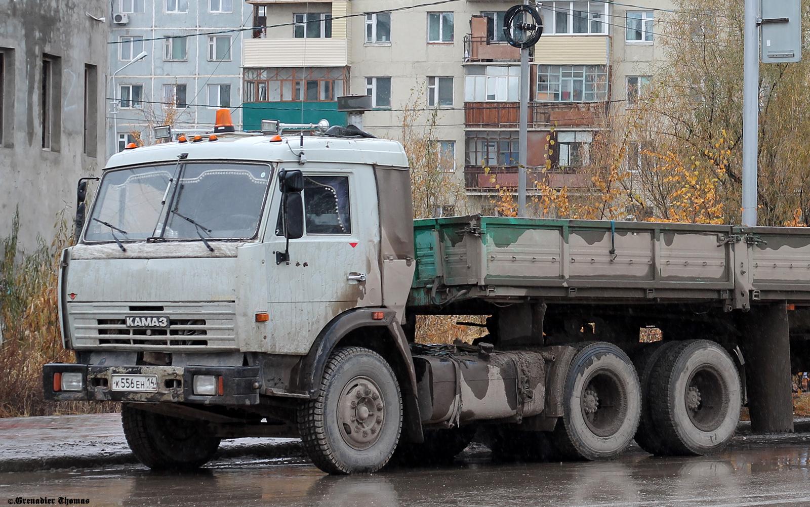 Автомобиль госномер К556ЕН14