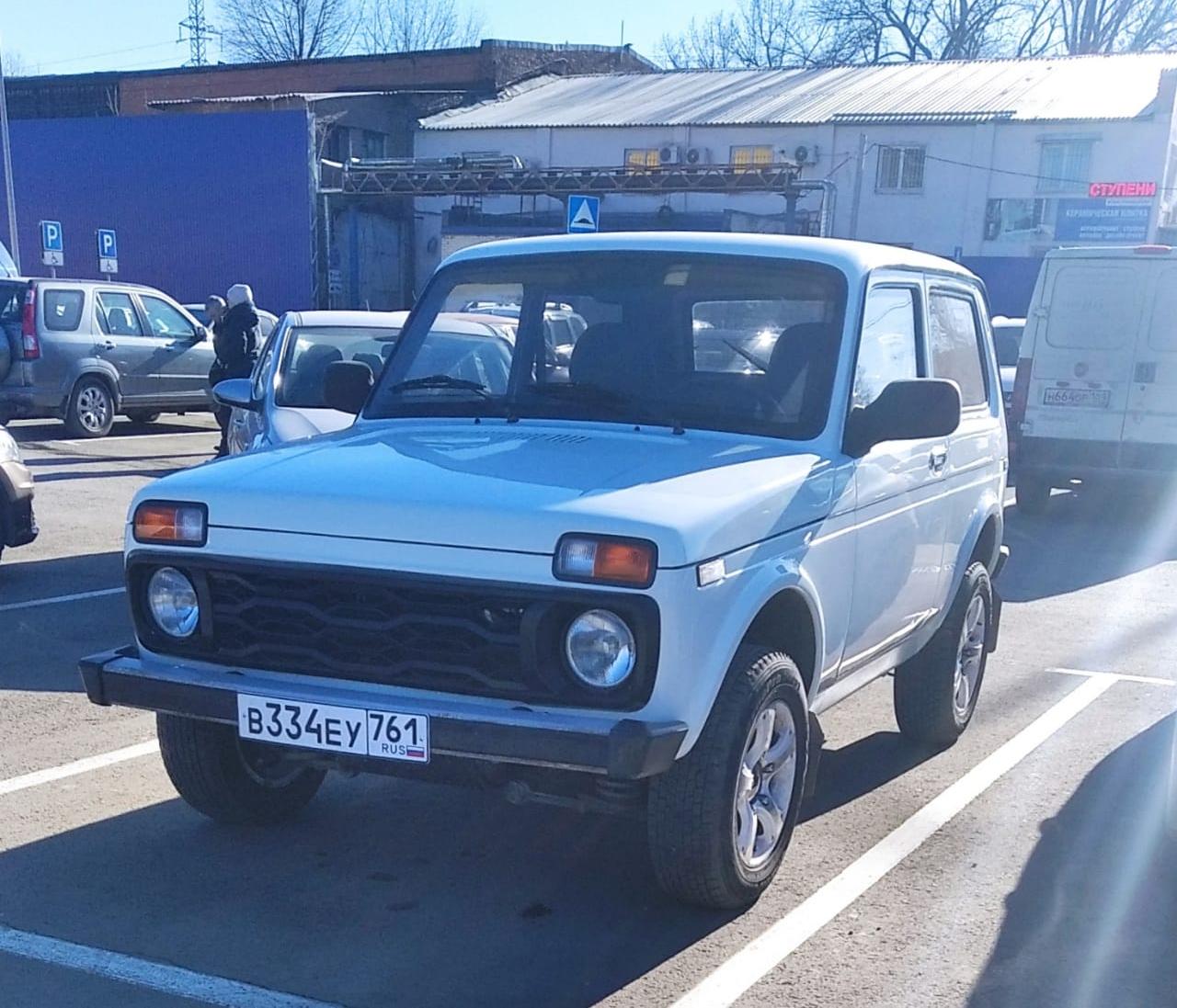 Автомобиль госномер В334ЕУ761